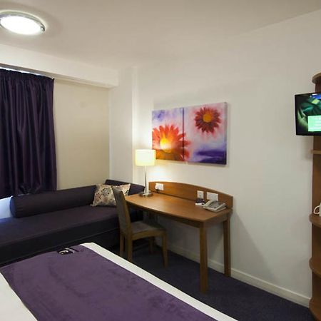 Dundee East Premier Travel Inn Extérieur photo
