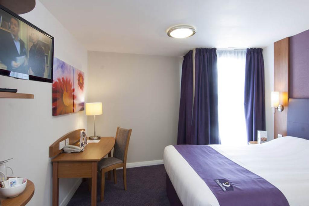 Dundee East Premier Travel Inn Chambre photo