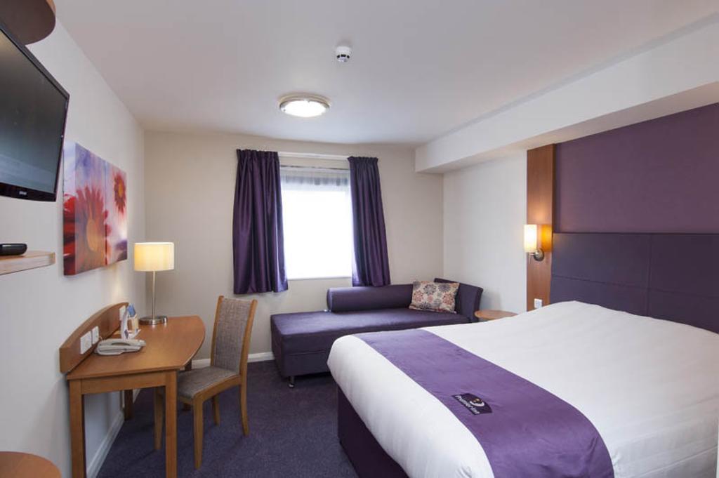 Dundee East Premier Travel Inn Chambre photo
