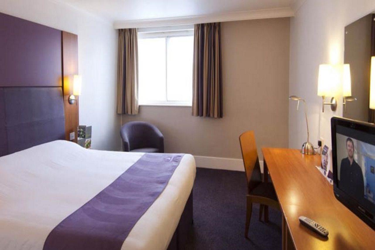 Dundee East Premier Travel Inn Extérieur photo